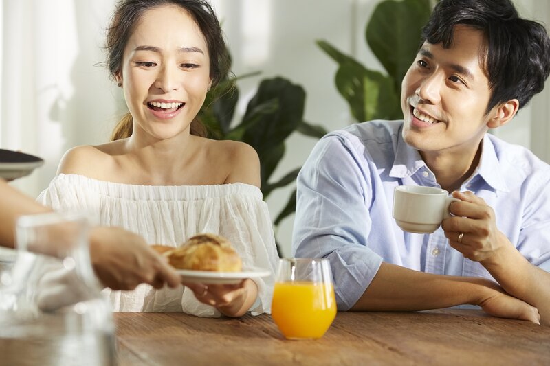 排約日記~聯誼踩雷的女孩~身分地位不表示人品高尚